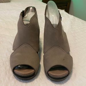 Dansko peep toe size 38